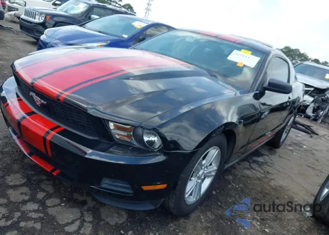 2011 Ford Mustang V6 z USA, uszkodzony, nr VIN 1ZVBP8AM5B5143338
